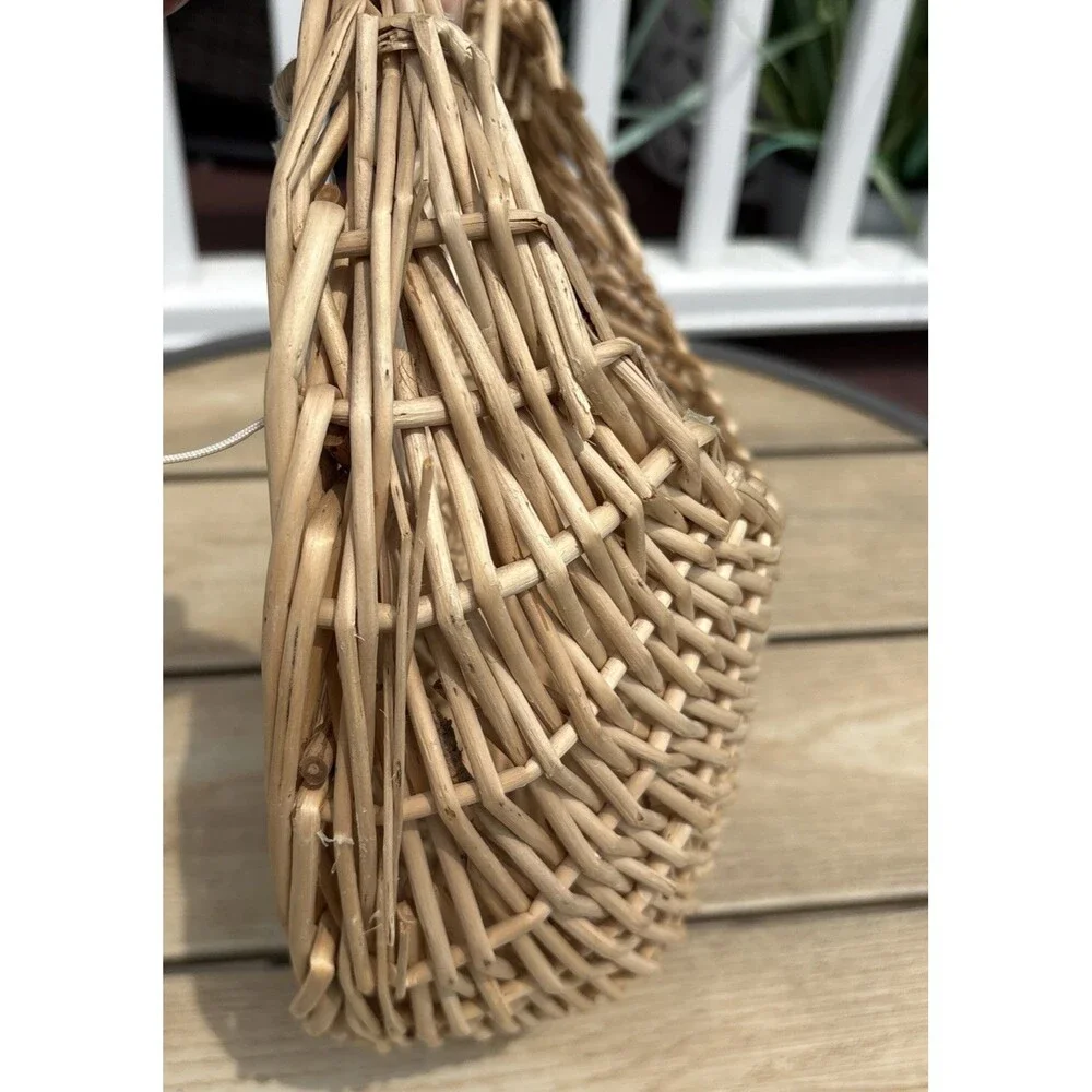 Wall Hanging Pocket Basket Woven Wicker Rustic French Country Farmhouse 10x14